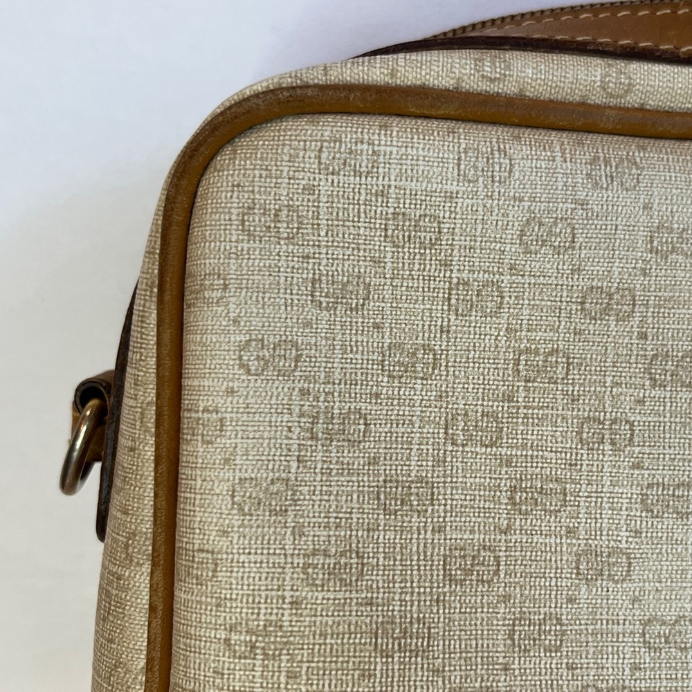 GUCCI Vintage Micro GG Supreme shoulder bag, good condition. lovely, subtle look - Picture 13 of 16